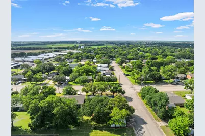 1400 W 6th Street, McGregor, TX 76657 - Photo 33