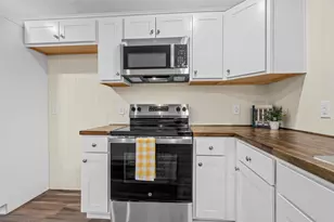 1400 W 6th St, McGregor, TX 76657 - Photo 11