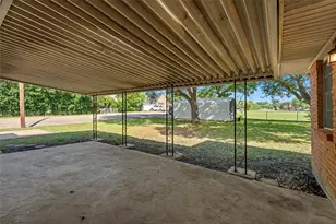 1400 W 6th St, McGregor, TX 76657 - Photo 25