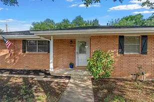 1400 W 6th St, McGregor, TX 76657 - Photo 3