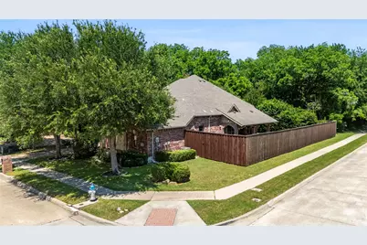 6308 Kiest Forest Drive, Frisco, TX 75035 - Photo 37