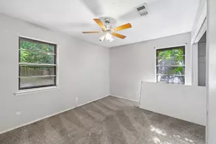 744 Willow St, Hurst, TX 76053 - Photo 33