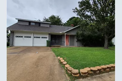 744 Willow Street, Hurst, TX 76053 - Photo 1