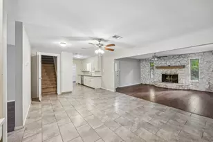 744 Willow St, Hurst, TX 76053 - Photo 7