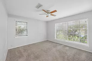 744 Willow St, Hurst, TX 76053 - Photo 21