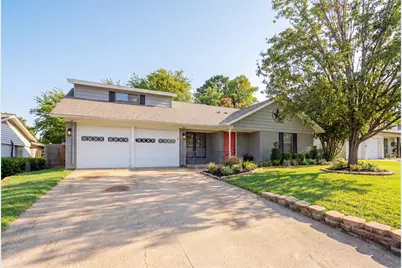 744 Willow Street, Hurst, TX 76053 - Photo 3