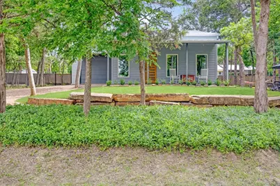 202 Parker Drive, Pottsboro, TX 75076 - Photo 3