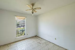 1605 Whiteoak Dr, Garland, TX 75040 - Photo 17