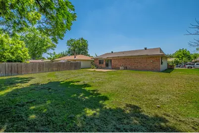 1605 Whiteoak Drive, Garland, TX 75040 - Photo 23