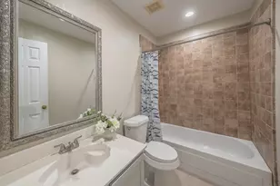 829 Brentwood Dr, Grand Prairie, TX 75052 - Photo 15