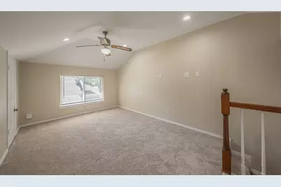 829 Brentwood Drive, Grand Prairie, TX 75052 - Photo 13