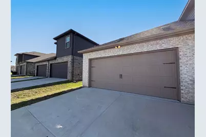 6705 Farsight Drive, Fort Worth, TX 76179 - Photo 5
