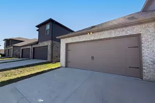 6705 Farsight Dr, Fort Worth, TX 76179 - Photo 5