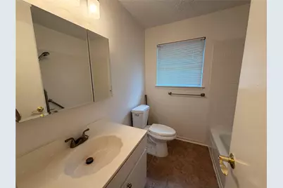 1409 Rosewood Lane, Arlington, TX 76010 - Photo 5