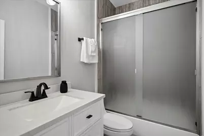 4404 Highridge Drive, The Colony, TX 75056 - Photo 19