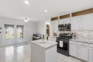 5976 Saddle Flap Dr, Fort Worth, TX 76179 - Photo 7