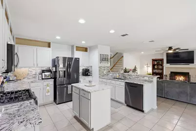 5976 Saddle Flap Drive, Fort Worth, TX 76179 - Photo 5