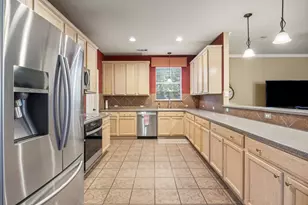 6317 Bear Run Rd, The Colony, TX 75056 - Photo 5