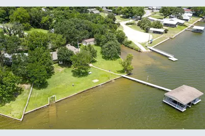 4208 Indian Creek Court, Granbury, TX 76049 - Photo 3