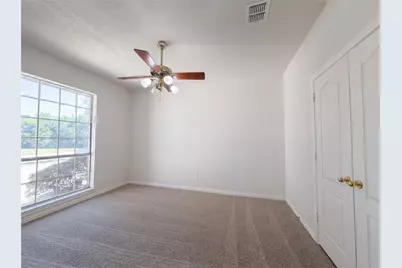 2817 Ingram Drive, Grand Prairie, TX 75052 - Photo 11