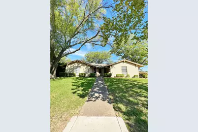 100 Comanche Court, Waxahachie, TX 75165 - Photo 1