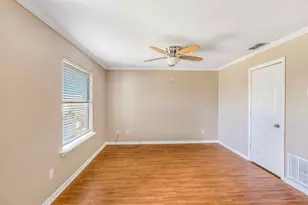 852 W Vanderbilt, Stephenville, TX 76401 - Photo 25