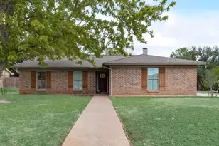 1225 Augusta Rd, Benbrook, TX 76126 - Photo 1