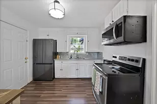 331 W Vinyard Rd, Duncanville, TX 75137 - Photo 7