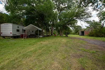1233 County Road 434, Hamilton, TX 76531 - Photo 23
