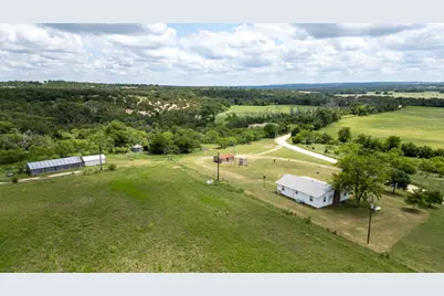 1233 County Road 434, Hamilton, TX 76531 - Photo 7