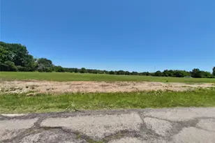 000 W Division St, Blossom, TX 75416 - Photo 1
