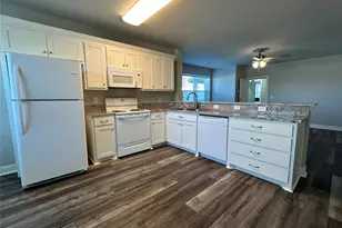 311 S Locust St, Denton, TX 76201 - Photo 7