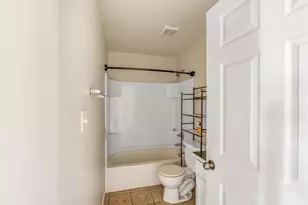 892 W Vanderbilt, Stephenville, TX 76401 - Photo 15
