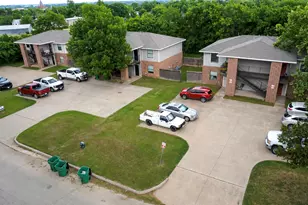 892 W Vanderbilt, Stephenville, TX 76401 - Photo 1