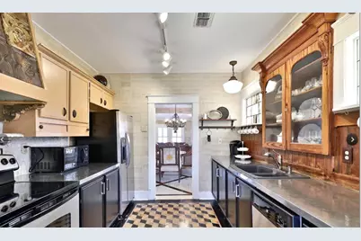 1033 Highland Avenue, Abilene, TX 79605 - Photo 9