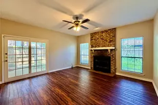 404 Benjamin St, Denton, TX 76207 - Photo 9