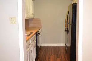 404 Benjamin St, Denton, TX 76207 - Photo 5