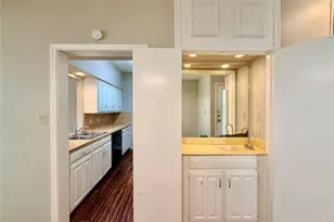 404 Benjamin St, Denton, TX 76207 - Photo 7