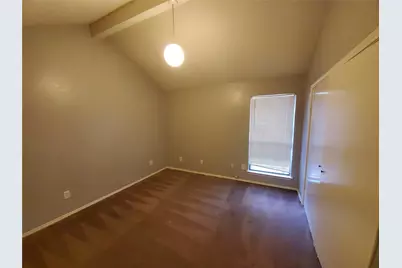 10212 Hillhouse Lane, Dallas, TX 75227 - Photo 7