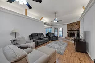 2611 Mintwood Pl, Arlington, TX 76016 - Photo 5