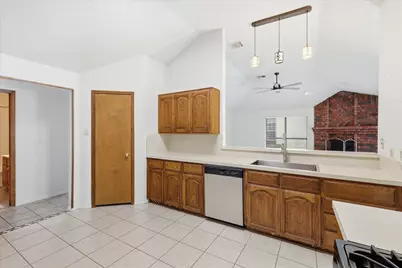 4933 Marcus Drive, Flower Mound, TX 75028 - Photo 9