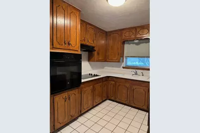 1004 Oakwood Drive, Euless, TX 76040 - Photo 3