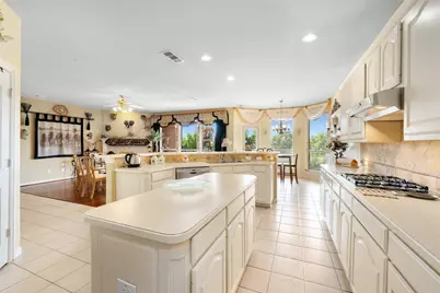 1301 Breamar Drive, Carrollton, TX 75007 - Photo 15