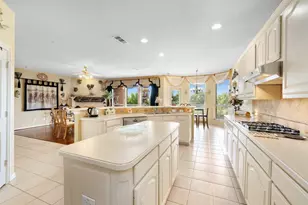 1301 Breamar Dr, Carrollton, TX 75007 - Photo 15