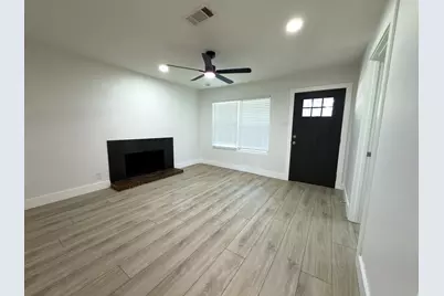 2324 Brockbank Drive, Irving, TX 75062 - Photo 5