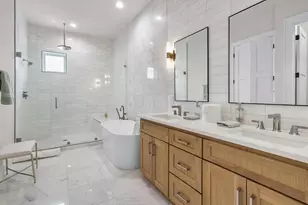 218 E Dallas Rd, Grapevine, TX 76051 - Photo 25