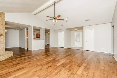 2661 Claremont Drive, Grand Prairie, TX 75052 - Photo 3