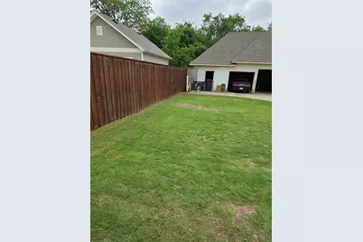 2210 Eugene Street, Dallas, TX 75215 - Photo 31