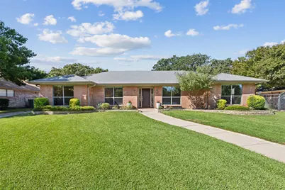 10 Valley Wood Court, Trophy Club, TX 76262 - Photo 1