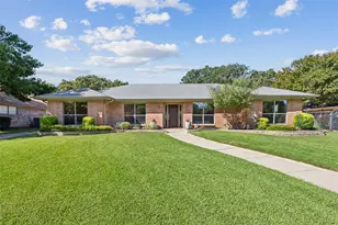 10 Valley Wood Ct, Trophy Club, TX 76262 - Photo 1